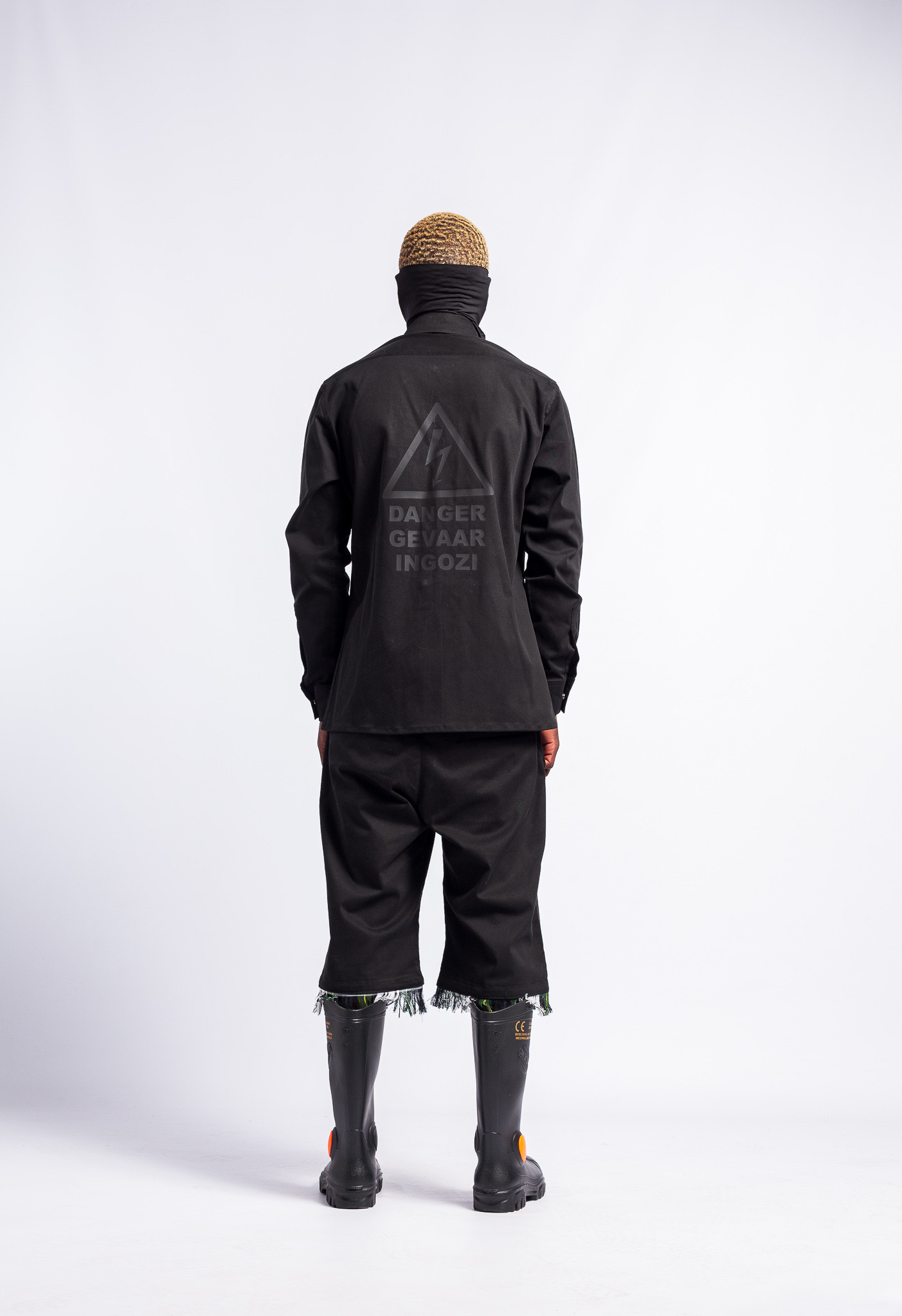 BLACK CLOUDS BUT THE MASSES COLOURBLIND SS21 - 23